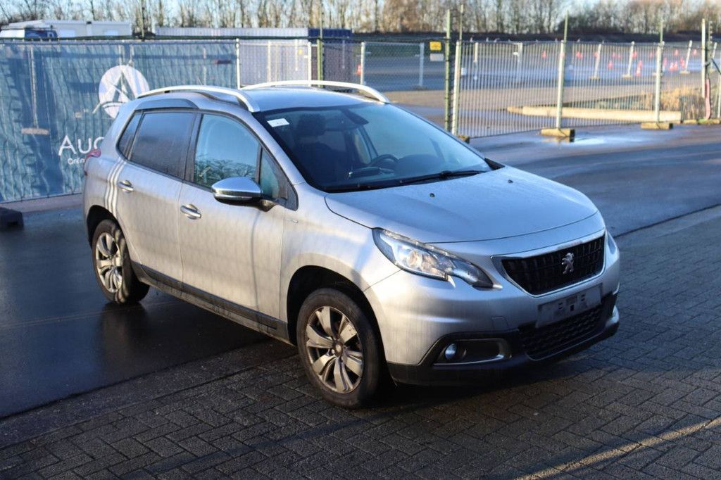 SUV Peugeot 2008 Petrol 82 hp 2019 (Margin)