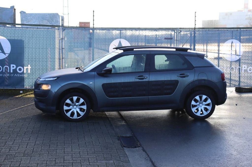 SUV Citroën C4 Petrol 82hp 2017 (Margin)