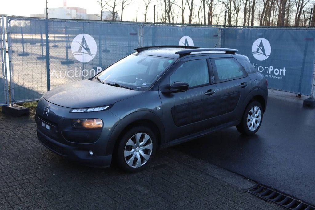 SUV Citroën C4 Petrol 82hp 2017 (Margin)