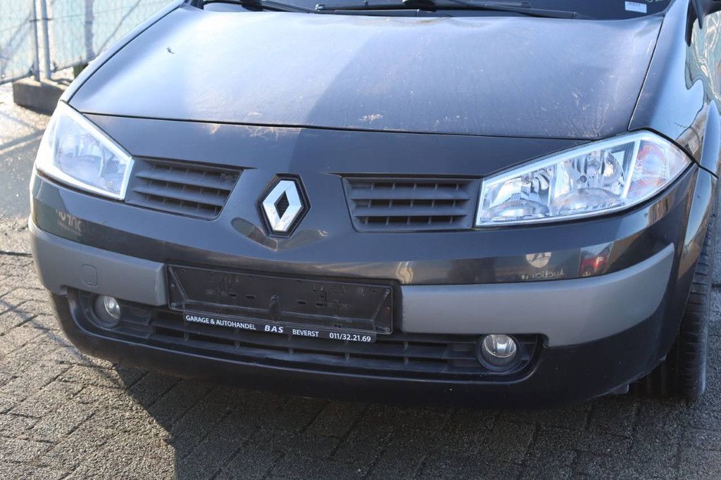 Pkw Renault Mégane Benzin 113 PS 2005 (Marge)