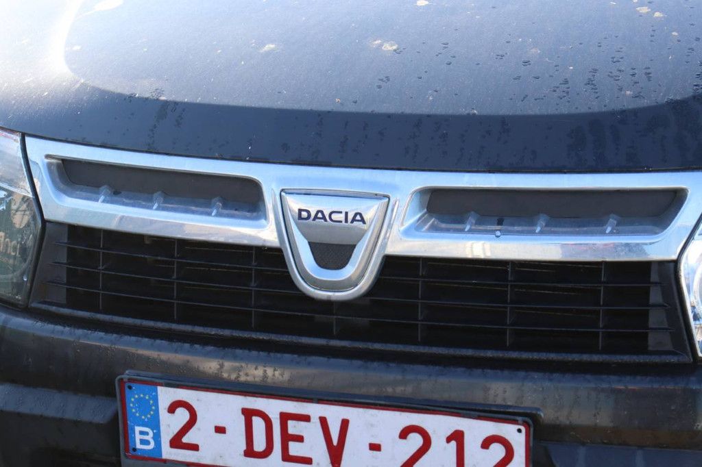 SUV Dacia Duster Diesel 107 PS 2013 (Marge)