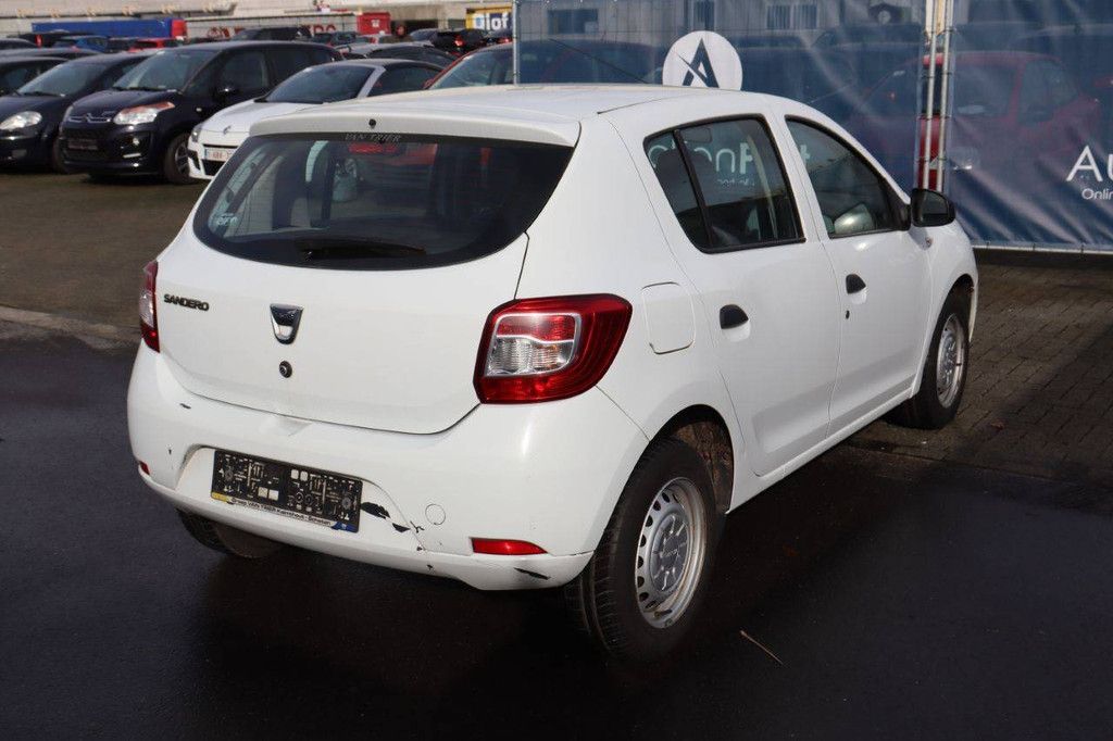 Pkw Dacia Sandero Benzin 75 PS 2014