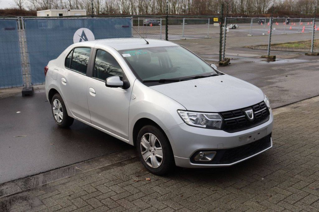 Pkw Dacia Logan Benzin 90 PS 2017 (Marge)