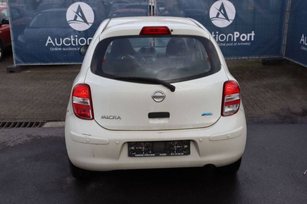 Pkw Nissan Micra Benzin 80 PS 2012 (Margin)