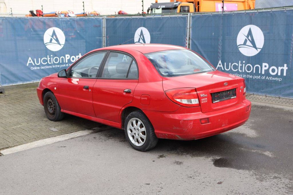 Pkw Kia Rio Benzin 94 PS 2005 (Marge)