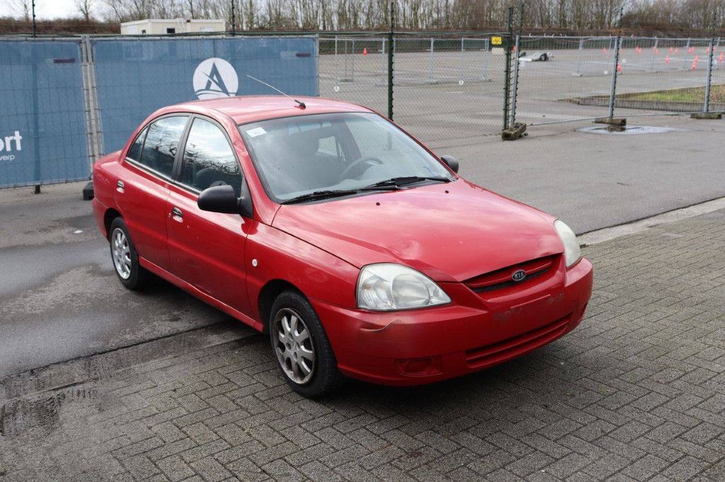 Pkw Kia Rio Benzin 94 PS 2005 (Marge)
