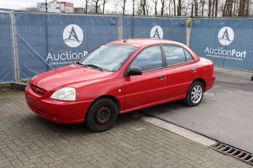 Pkw Kia Rio Benzin 94 PS 2005 (Marge)