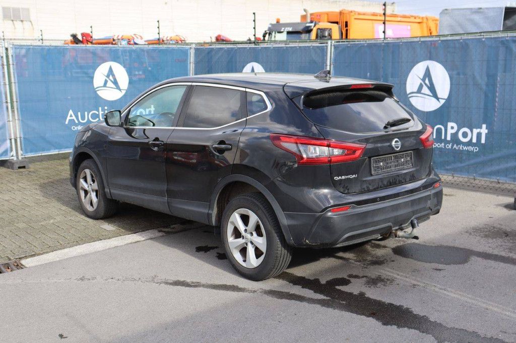 SUV Nissan Qashqai Diesel 115hp 2019 (Margin)