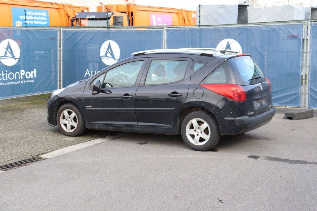 Passenger car Peugeot 207 Petrol 95 hp 2009 (Margin)