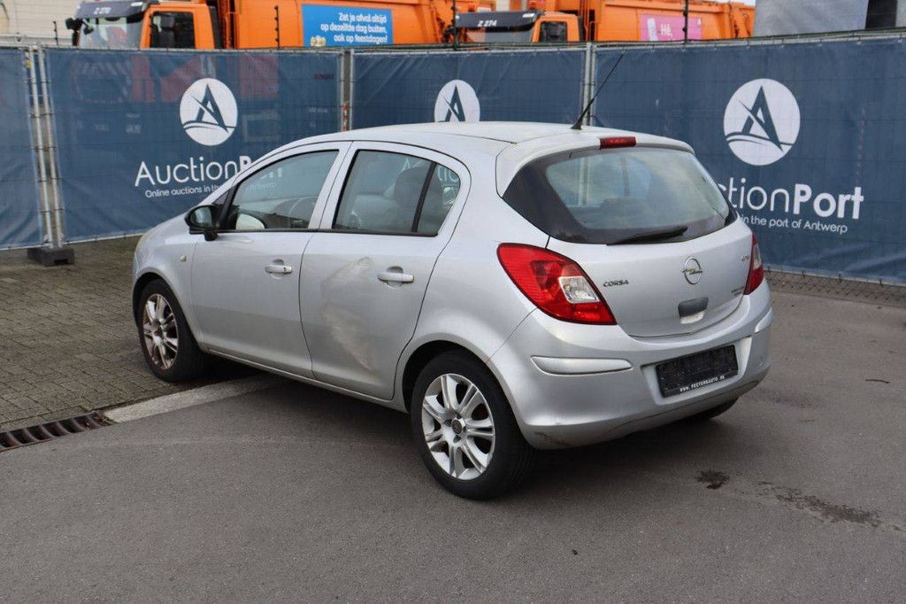 Passenger car Opel Corsa Petrol 80hp 2007 (Margin)