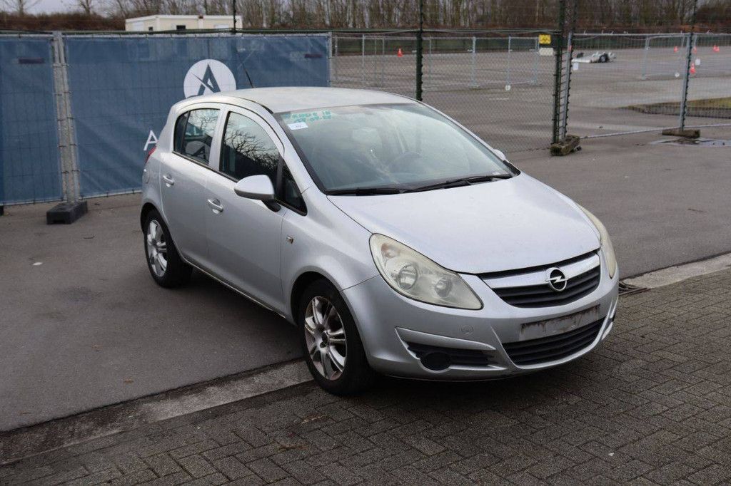 Passenger car Opel Corsa Petrol 80hp 2007 (Margin)