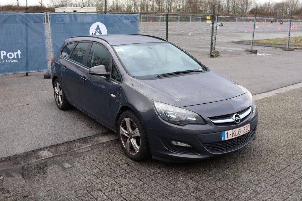 Passenger car Opel Astra Diesel 110 hp 2012 (Margin)