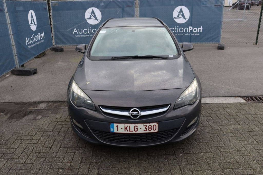 Passenger car Opel Astra Diesel 110 hp 2012 (Margin)