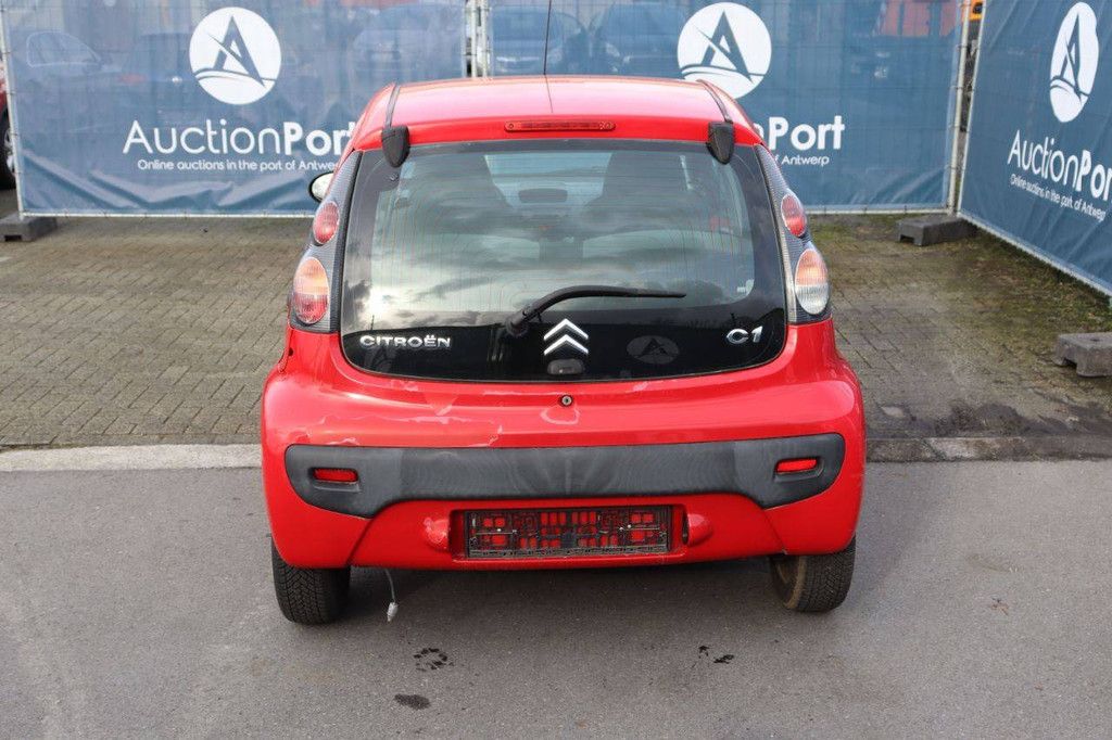 Passenger car Citroën C1 Petrol 68 hp 2011 (Margin)