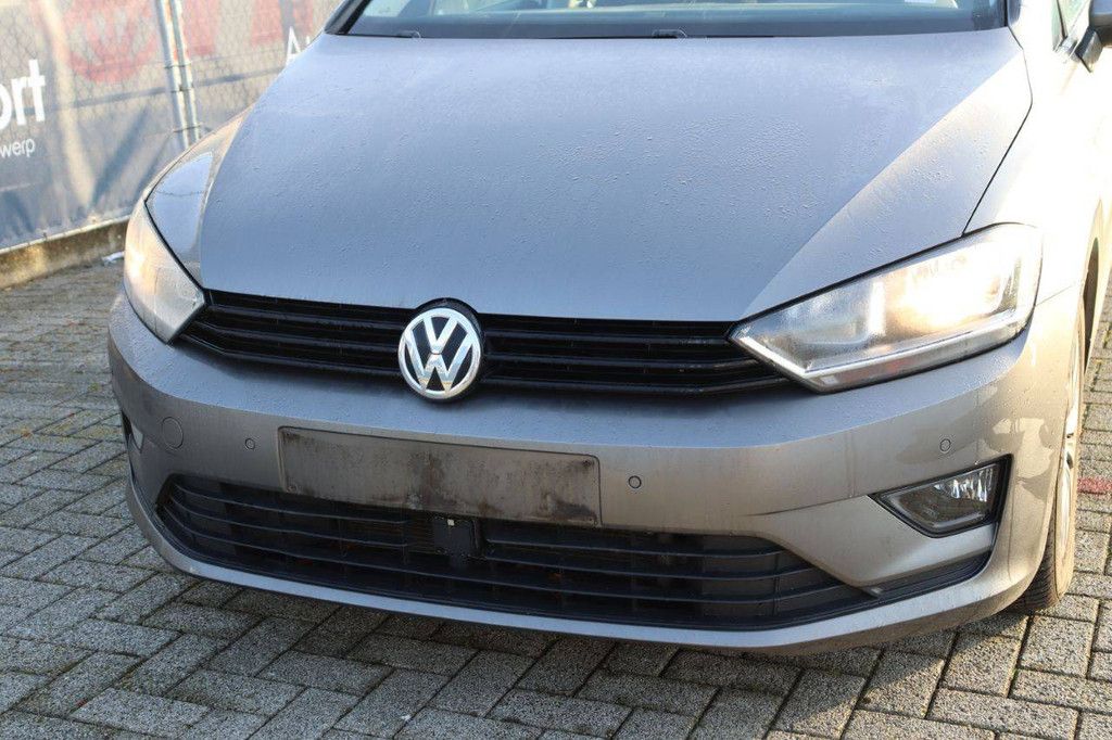 Passenger car Volkswagen Golf TSI BLUEMOTION Petrol 110 hp 2016 (Margin)