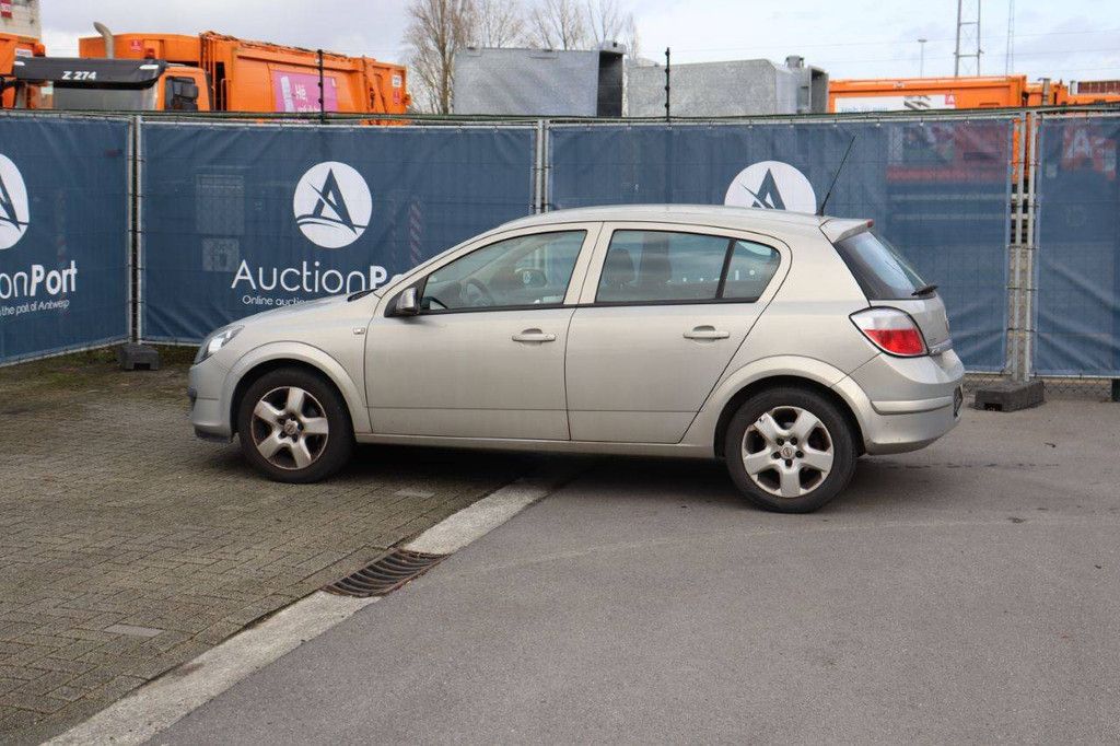 Pkw Opel Astra Benzin 90 PS 2006 (Margin)