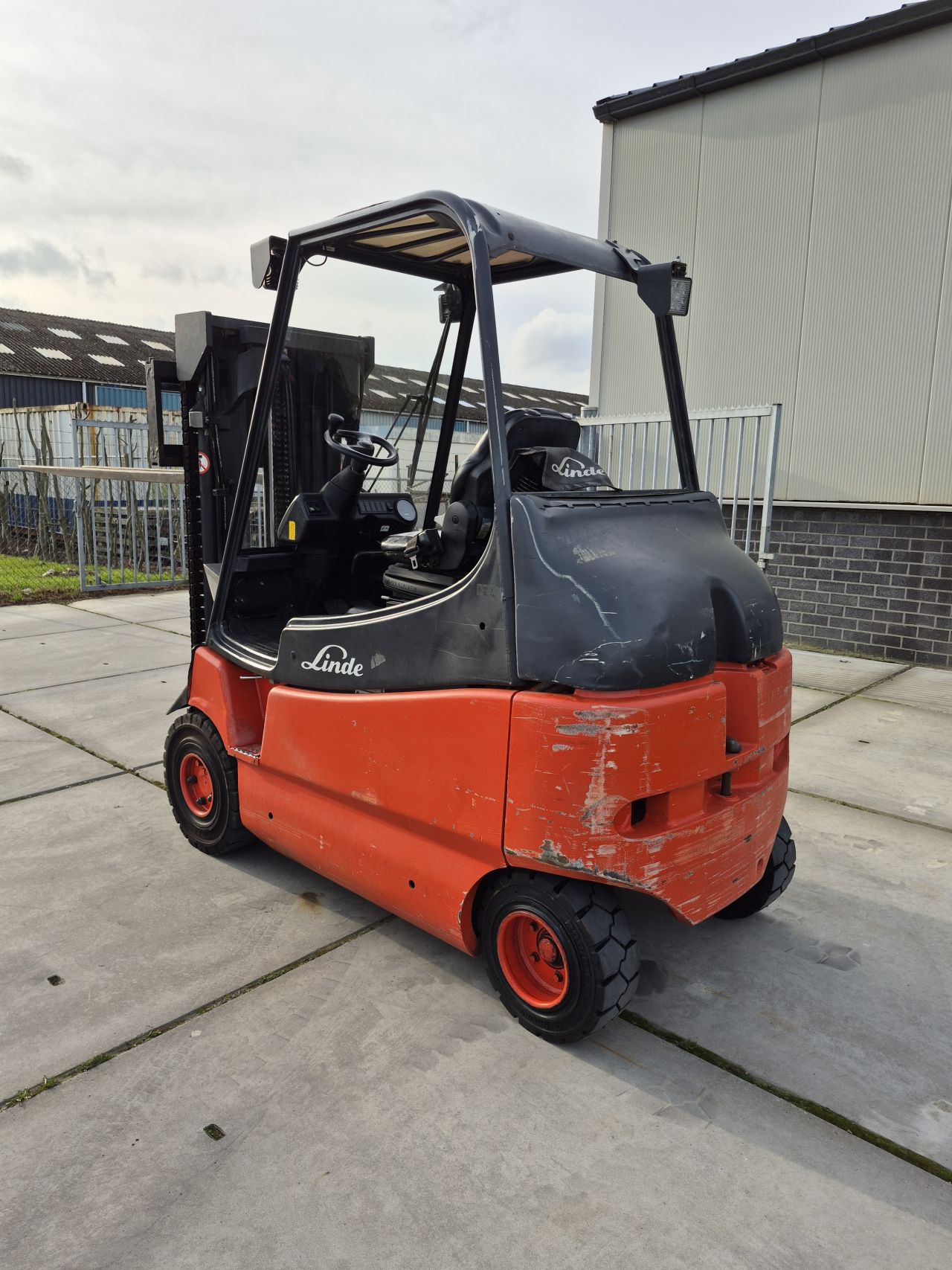 Linde E25-03/600 triplex freelift sideshift 4.150 mm bj 2007