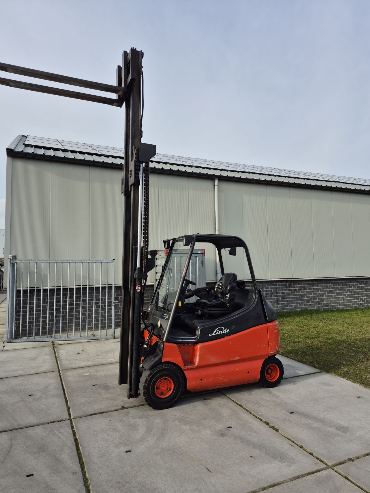Linde E25-03/600 triplex freelift sideshift 4.150 mm bj 2007