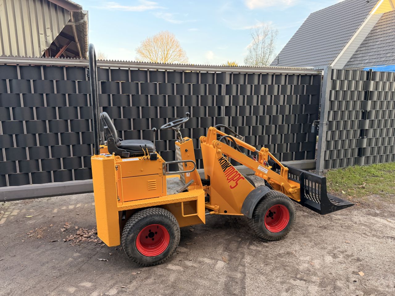 Knikmops 90 sherpa avant giant relly weidemann schaffer