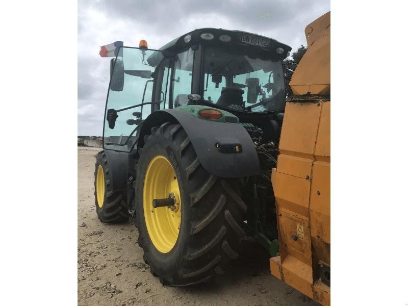 John Deere 6R165
