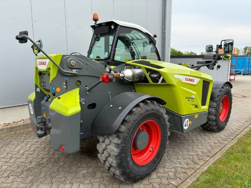 Claas Scorpion 756