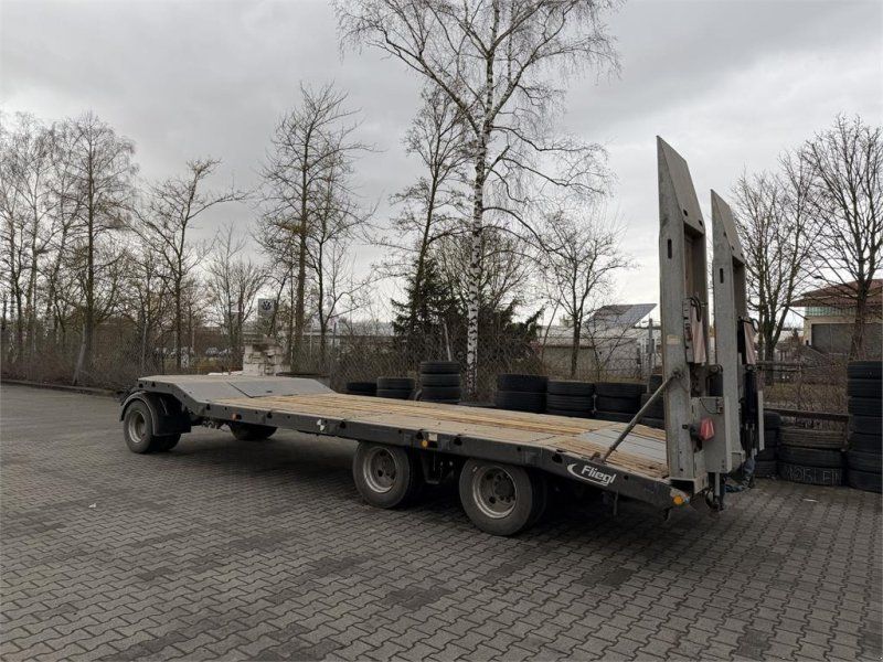 T3 3 Achs Tieflader