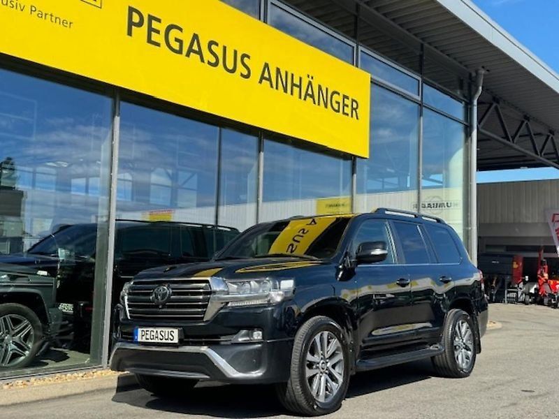 Toyota Land Cruiser 200 V8 4D Geländewagen SUV