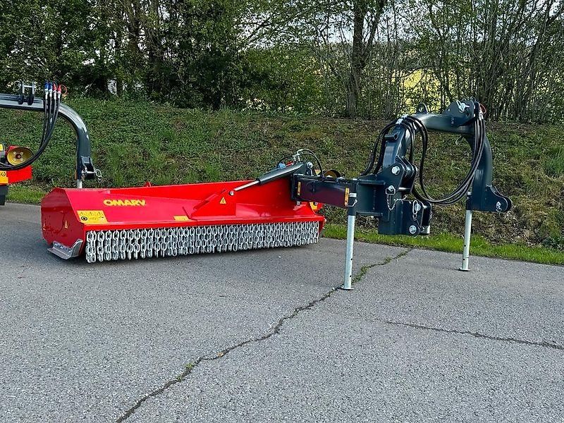 Omarv Böschungs Ausleger Torino Schlegel