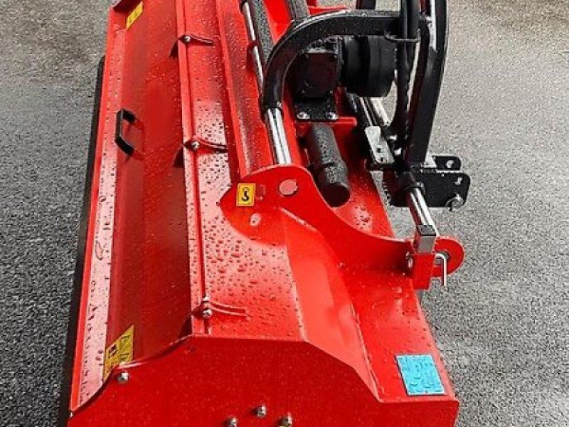 B & M Schlegel   Mäher