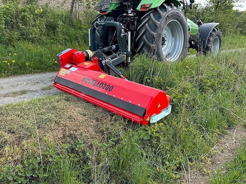 Omarv Böschungs Schlegel Novello 200