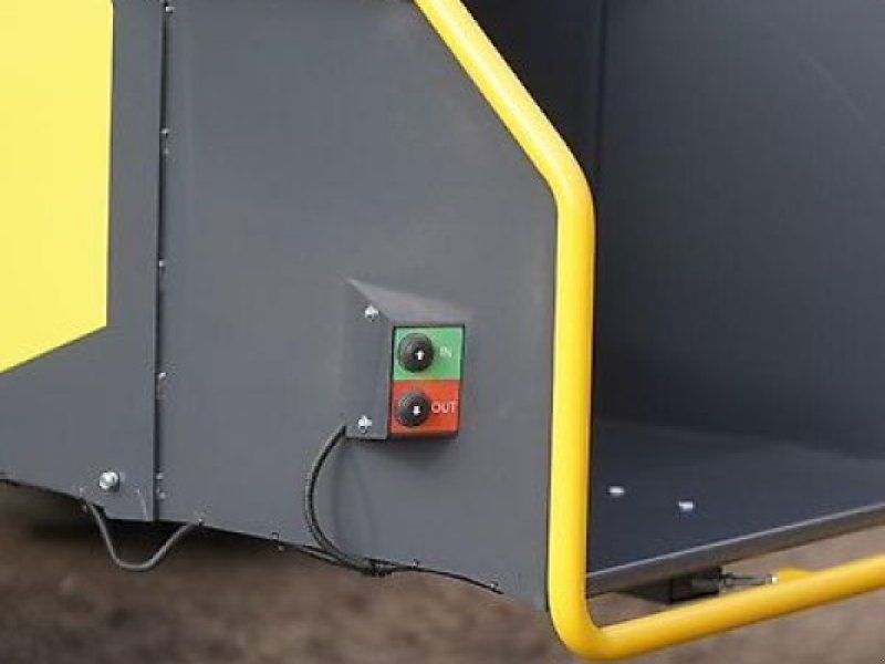 Junkkari Holzschredder Holzhäcksler Holzhacker Buschholzhacker