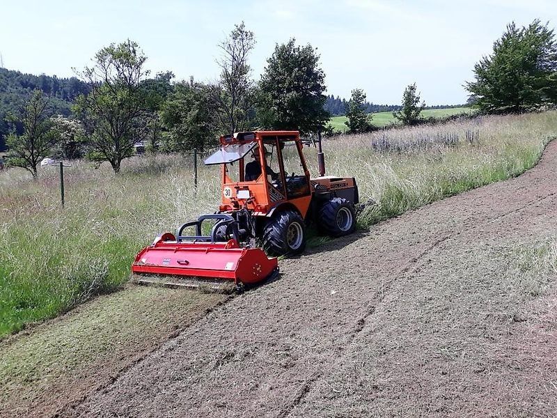 B&M Schlegel   Mäher Heck