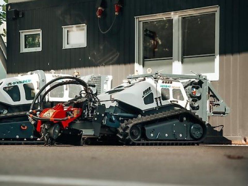 Hymach 50C ILE Funkraupe Mulchraupe Geräteträger Mähraupe Raupe