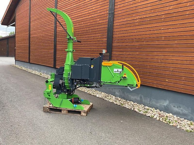 Holzschredder Holzhäcksler Holzhacker Buschholzhacker