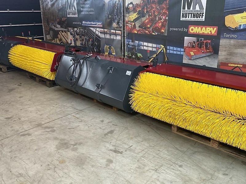 Kehrschel Kehrbesen Frontladerbesen