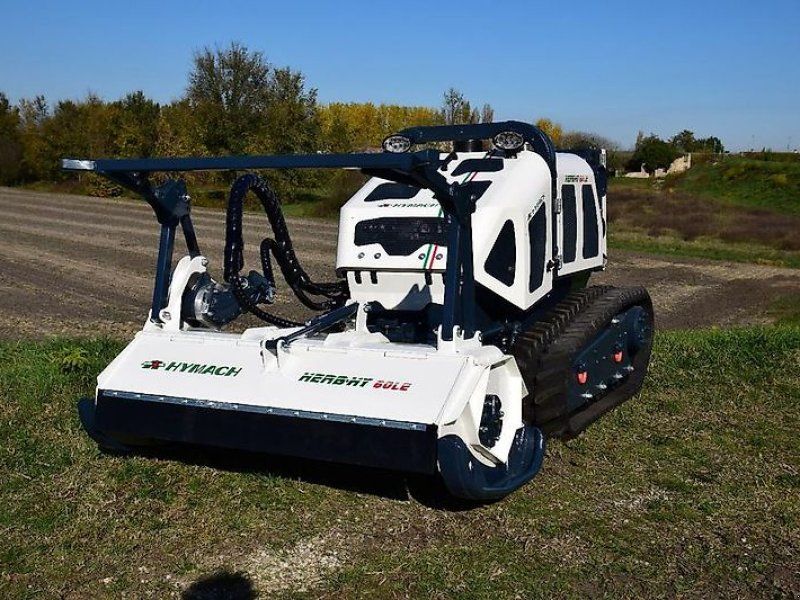 Hymach 60 LE Funkraupe Geräteträger Mulchraupe Mähraupe Forstrau