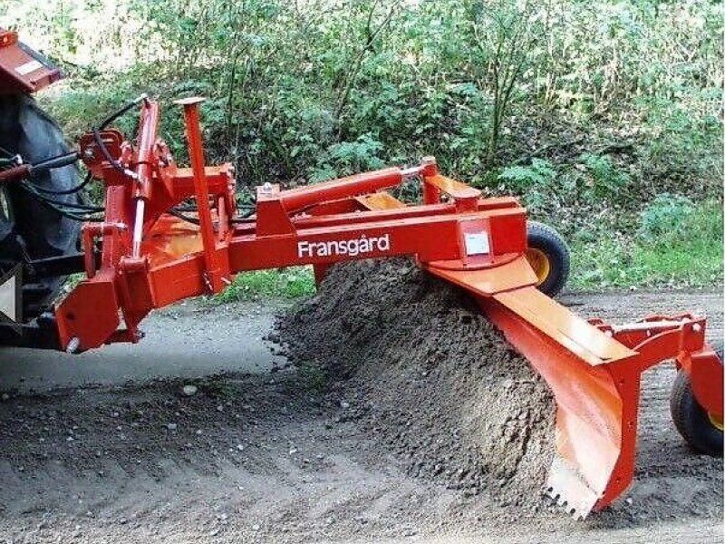 Fransgard Planierschild Wegehobel Wiesenhobel Schneeschild