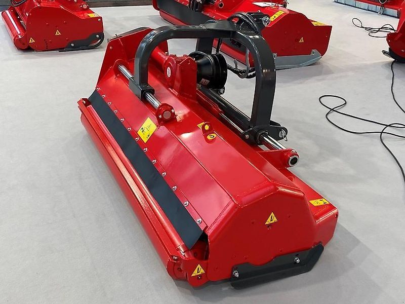 Omarv Schlegel   Mäher