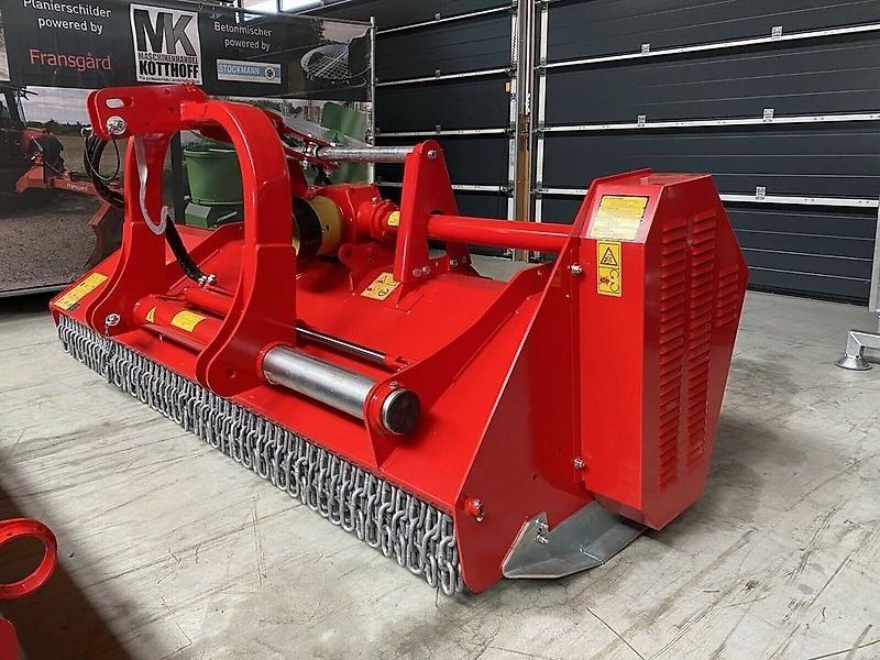 Omarv Schlegel   Mäher