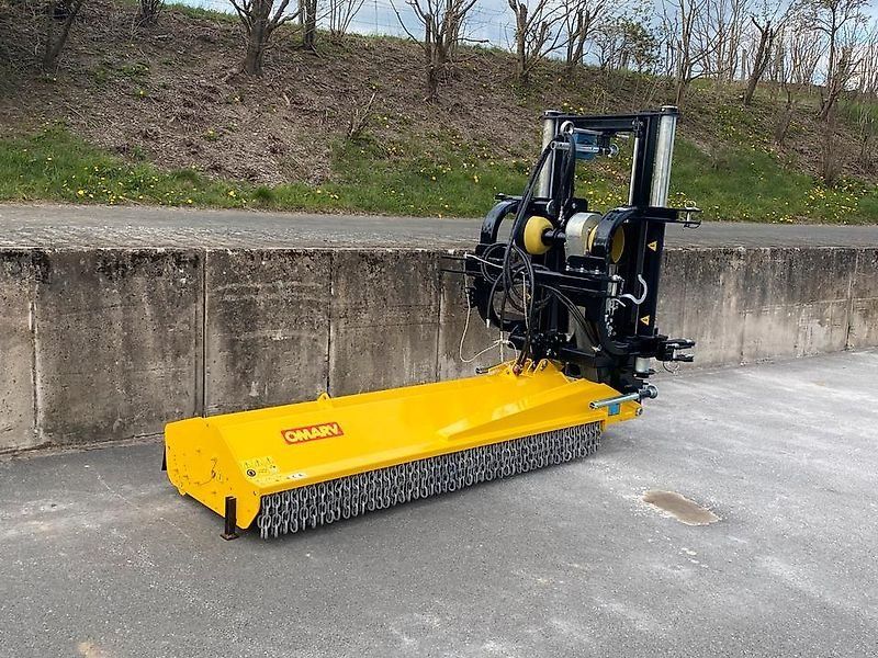 Omarv Schlegel Seiten Böschungs