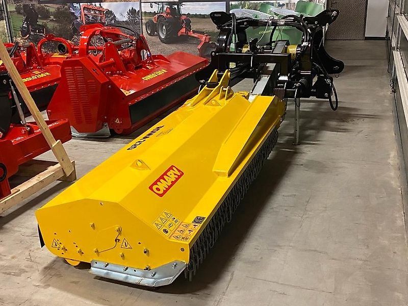 Omarv Schlegel Seiten Böschungs