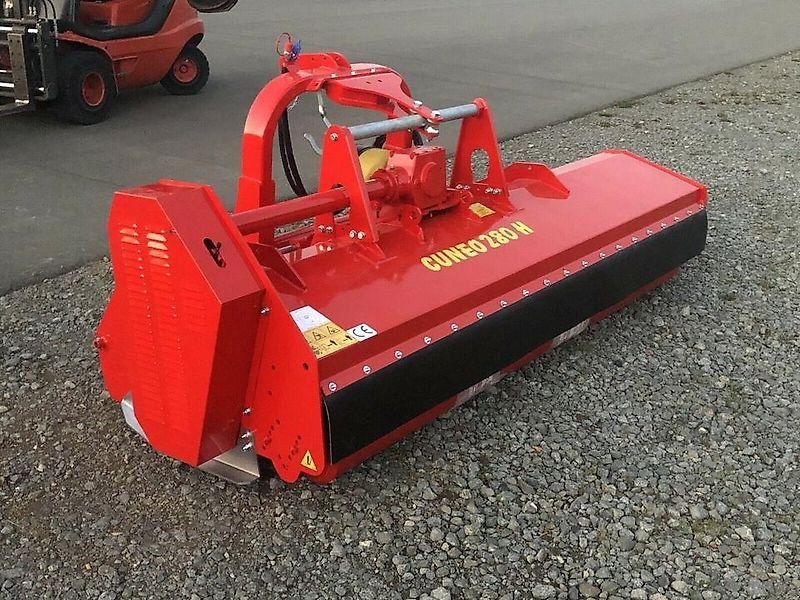 Omarv Schlegel   Mäher