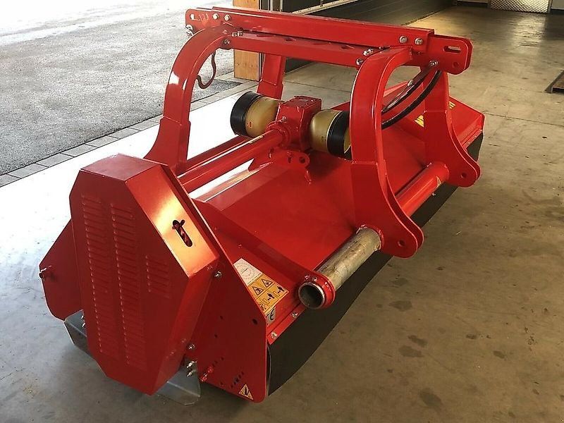 Omarv Schlegel   Mäher Forst