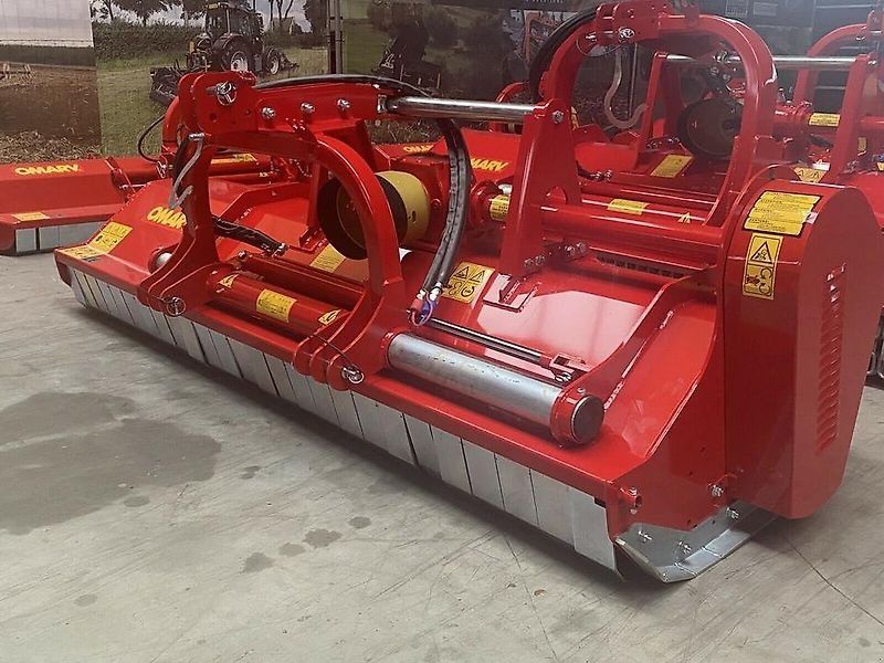 Omarv Schlegel   Mäher Heck