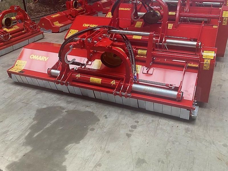 Omarv Schlegel   Mäher Heck