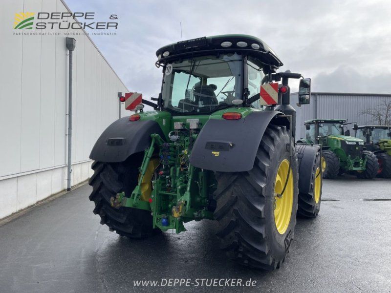 John Deere 8320R