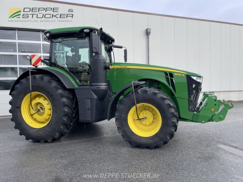 John Deere 8320R