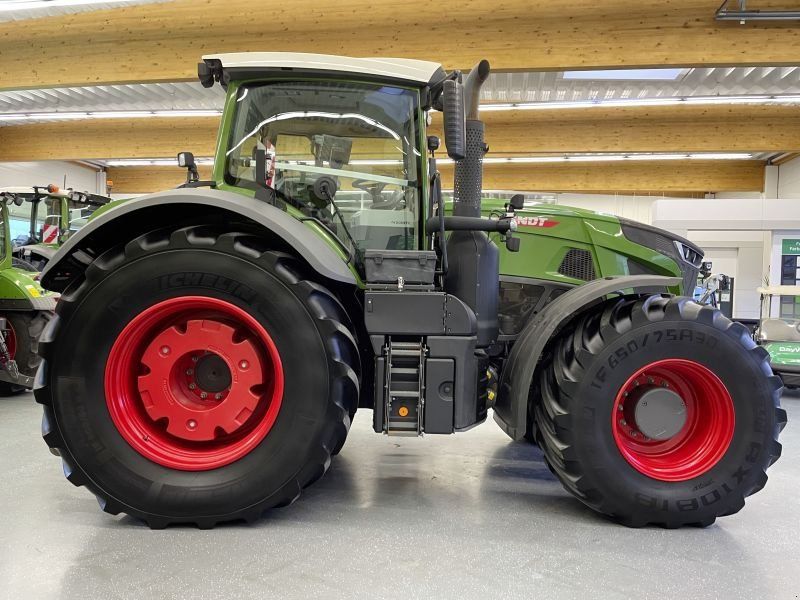 Fendt 933 VARIO GEN6 PROFI PLUS