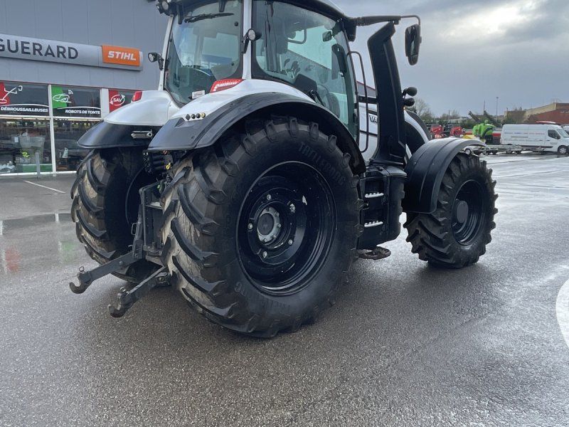 Valtra T215 A