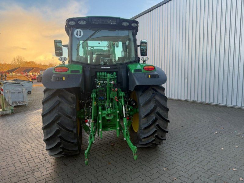 John Deere 6R 120